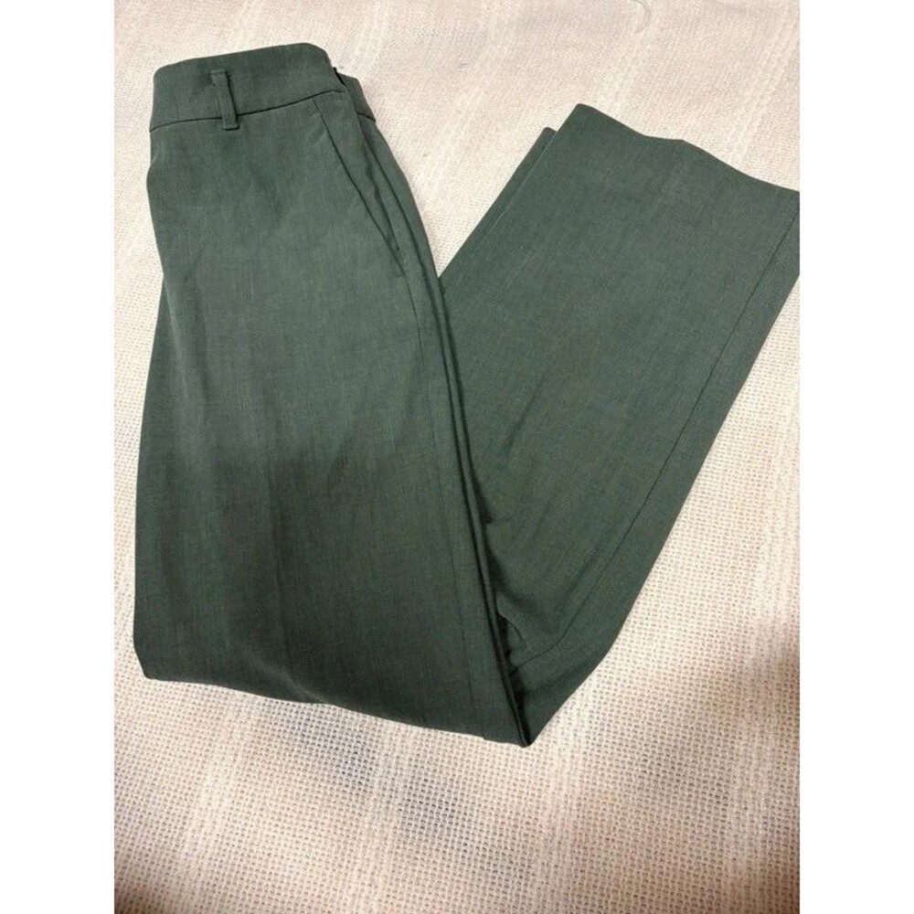 Ann Taylor size 2 olive green dress pants with belt loops